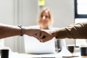 Smart Experiences: Innovation as a Path to Increase Customer Loyalty